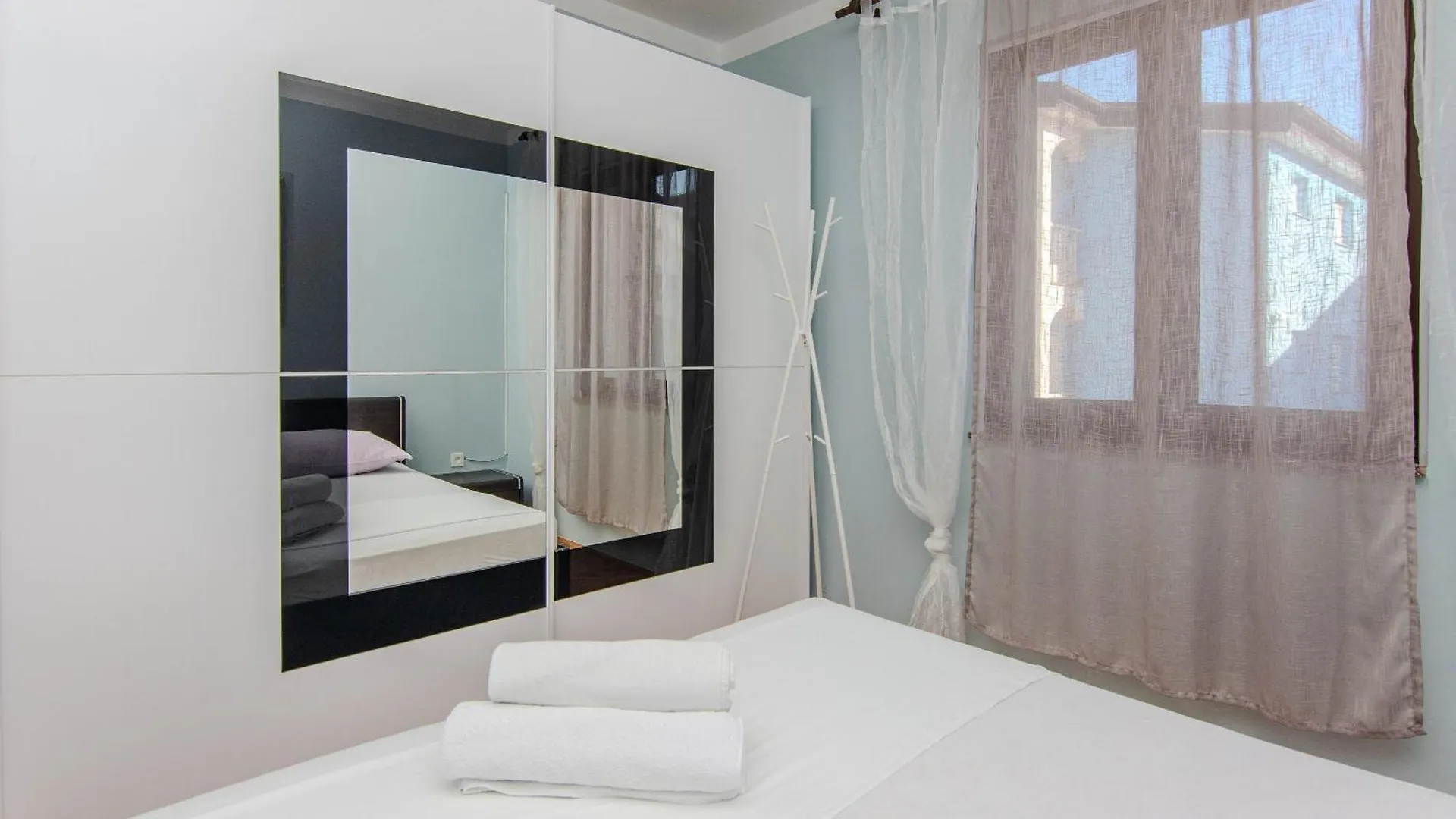 Вилла House Suric Привлака 0*,  Хорватия